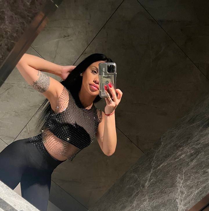 Escort Iara en Punta del Este - foto de perfil